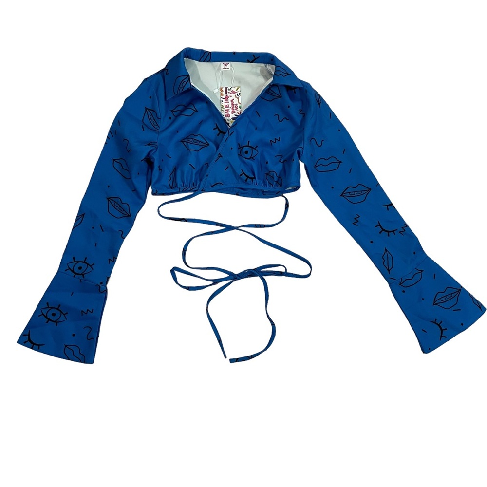 Blue collared crop top